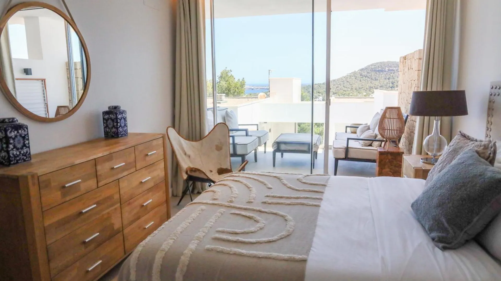 Cala Vadella Panoramic Retreat Appartement